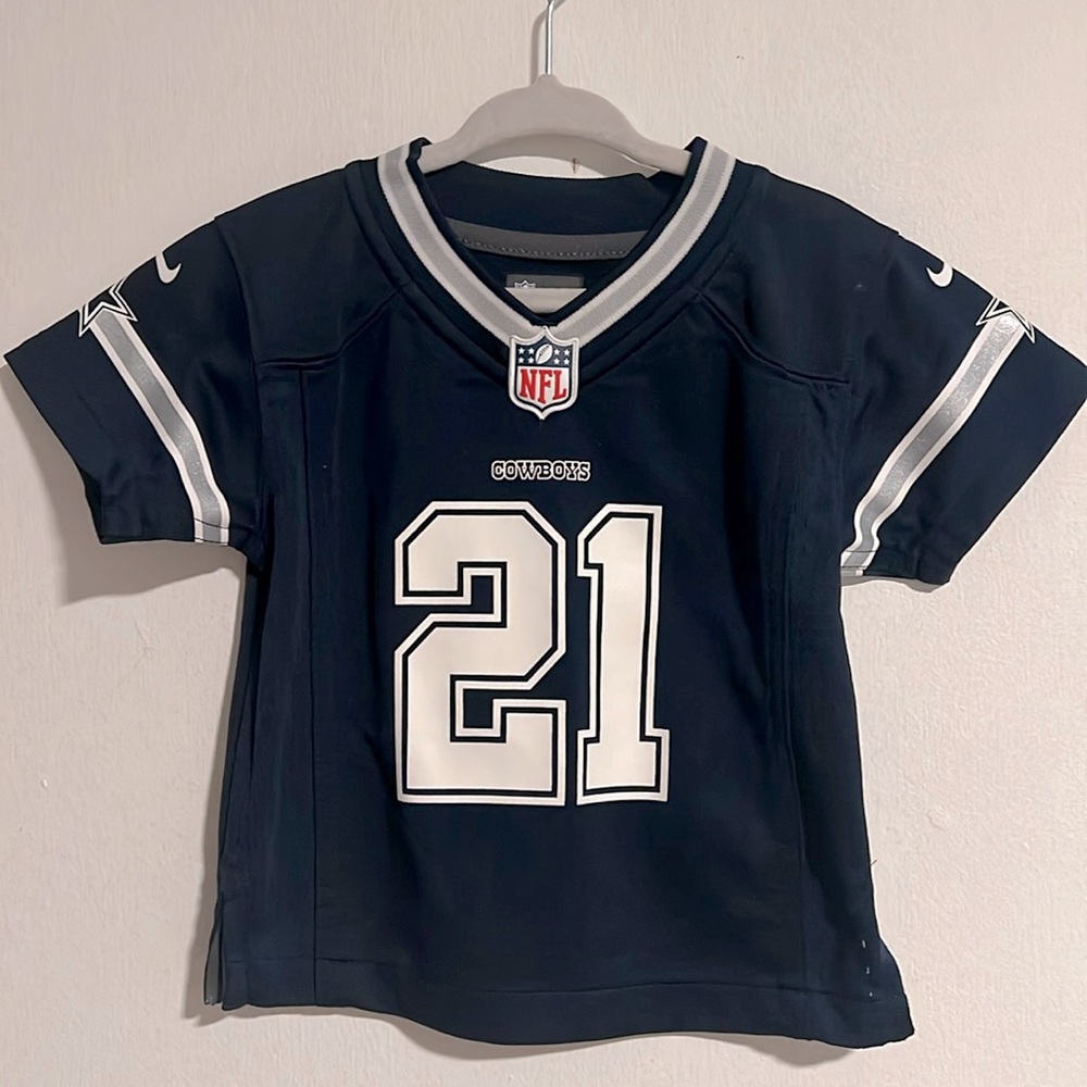 NFL Cowboys Jersey Elliot Size:18 months